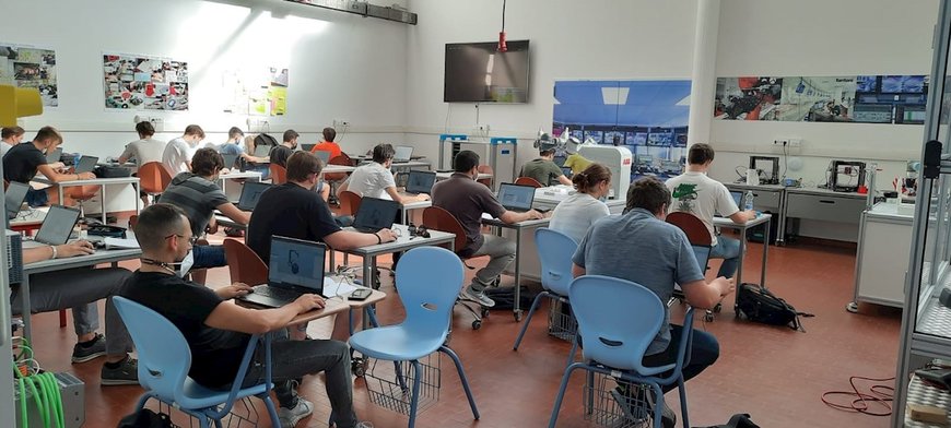 LA ROBOTICA AL SERVIZIO DELLA SCUOLA DEL FUTURO